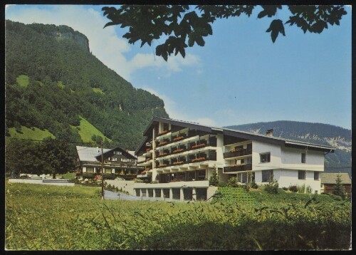 [Mellau] : [Hotel Kreuz Bes.: E. u. H. Metzler A-6881 Mellau 750 m - Bregenzerwald Tel.: 0 55 18 - 208 Vorarlberg - Austria ...]