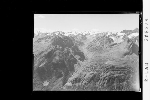 [Blick vom Gamskogel bei Längenfeld in die Ötztaler Alpen / Weisskamm mit Wildspitze]