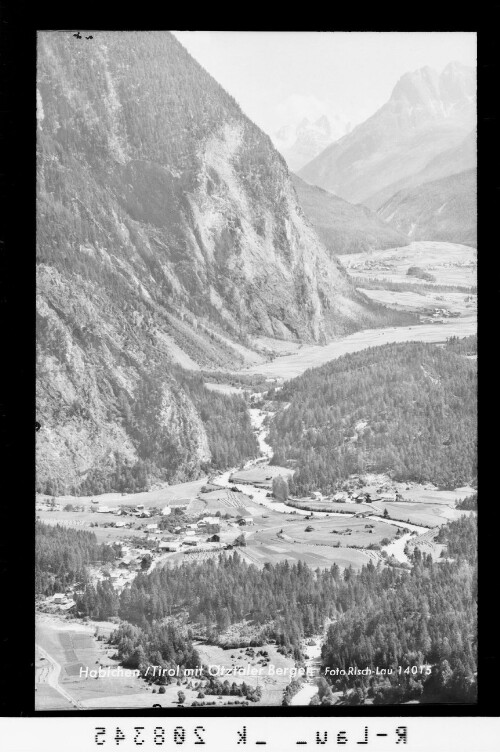 Habichen / Tirol mit Ötztaler Bergen
