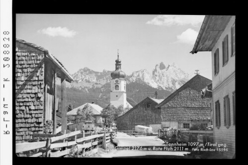 Tannheim 1097 m / Tirol gegen Gimpel 2176 m und Rote Fluh 2111 m : [Tannheim gegen Gimpel und Rote Flüh]