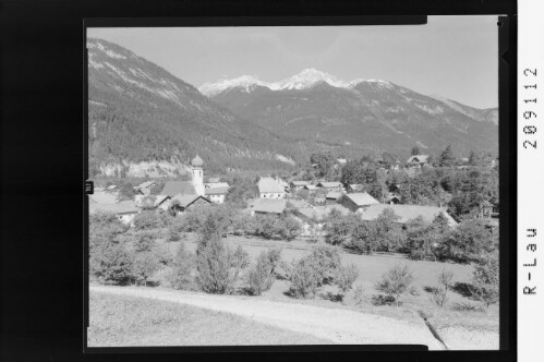 Stanzach im Lechtal, Tirol : [Stanzach im Lechtal mit Blick zur Leilachspitze]