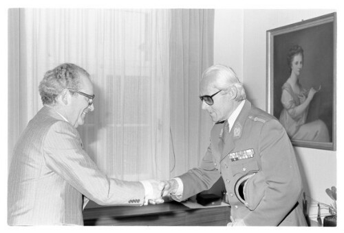 Brigadier Kollinsky bei Landeshauptmann