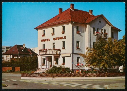 [Lochau] : [hotel bäumle Inh. K. Grauer, Tel. 0 55 74 / 2 29 29 A-6911 Lochau b. Bregenz ...]