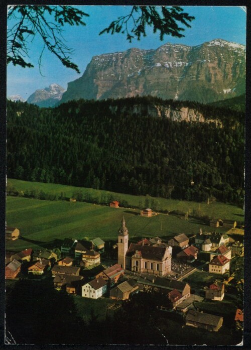 [Bezau] : [Bezau, Bregenzerwald, 650 m mit Kanisfluh, 2044 m ...]