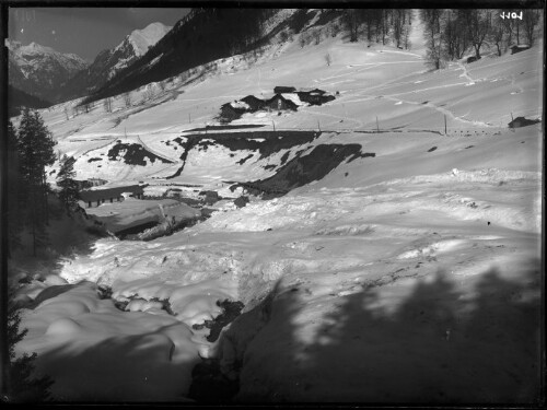 [Winteraufnahme von der Ortschaft Langen am Arlberg [2]]