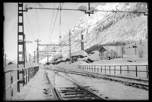 [Winteraufnahme vom Bahnhof Langen am Arlberg [3]]