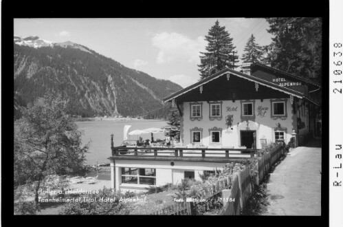 Haller am Haldensee Tannheimertal, Tirol Hotel Alpenhof : [Hotel Alpenrose in Haller am Haldensee gegen Vogelhorn]