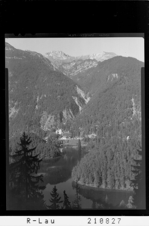 Fernsteinsee / Tirol : [Schloss Fernstein am Fernsteinsee gegen Tagweidkopf und Kreuzjoch]