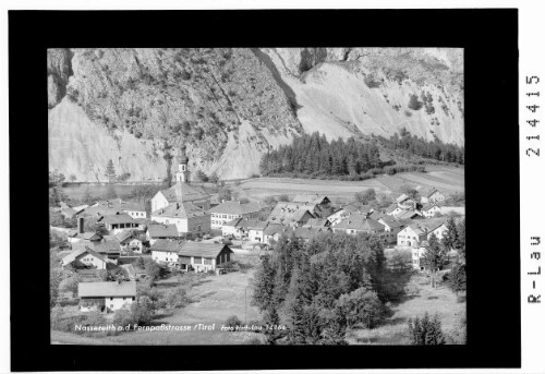 Nassereith an der Fernpaßstrasse / Tirol