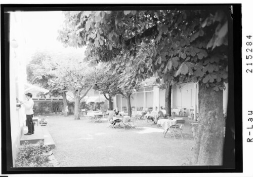 [Im Biergarten des Hotels Bludenzerhof in Bludenz]