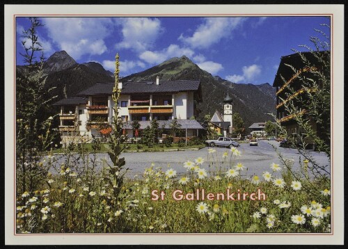 St. Gallenkirch : [St. Gallenkirch im Montafon, Ortszentrum mit Reutehorn und Gweilspitze Vorarlberg, Österreich ...]
