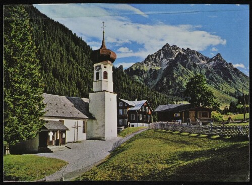 [St. Gallenkirch Gargellen] : [Luftkurort Gargellen im Montafon, 1424 m Kirche gegen Ritzenspitzen, 2598 m Vorarlberg, Österreich ...]