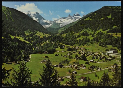 [Tschagguns Latschau] : [Latschau, 1000 m - gegen Gauertal mit Sulzfluh, 2820 m und Drei Türme, 2828 m Montafon - Österreich ...]