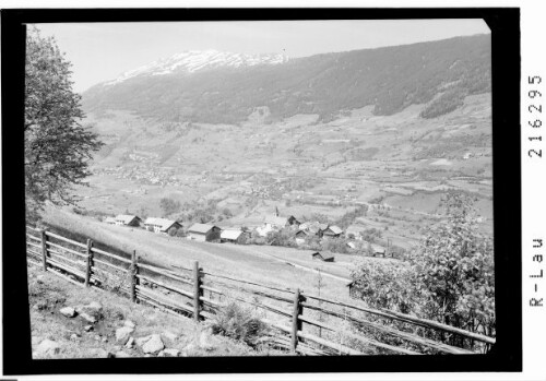 [Unterleins bei Arzl im Pitztal gegen Wenns und Venetberg / Tirol]