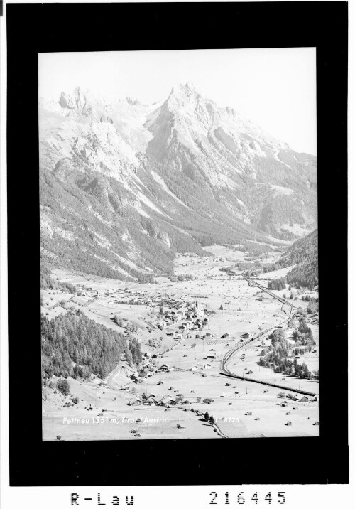 Pettneu 1351 m, Tirol / Austria : [Pettneu im Stanzertal gegen Parseier Spitze]