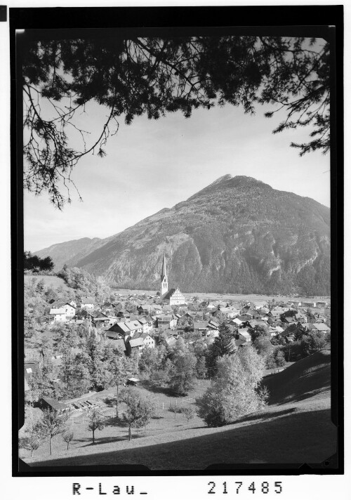 [Imst im Gurgltal gegen Tschirgat / Tirol]