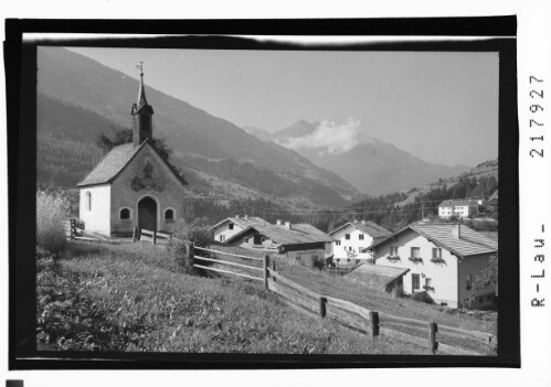 [Kapelle bei Arzl im Pitztal gegen Hohe Aifenspitze / Tirol]