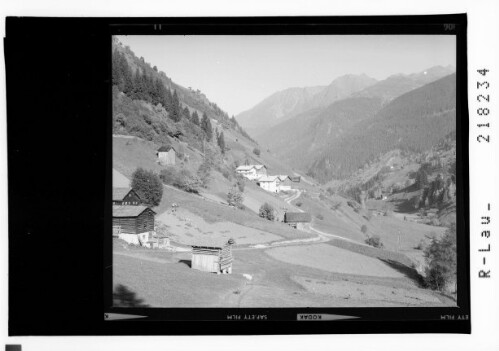 [Pension Bergheim bei See im Paznaun gegen Gamsbergkopf / Tirol]