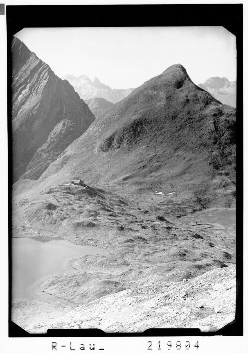 [Memminger Hütte mit Seekogel gegen Allgäuer Alpen]