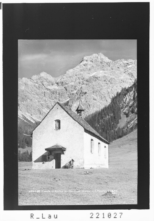 Kapelle St.Rochus im Nenzinger Himmel mit Panüler 2859 m