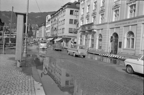 Hochwasser in der Bahnhofstraße von Bregenz