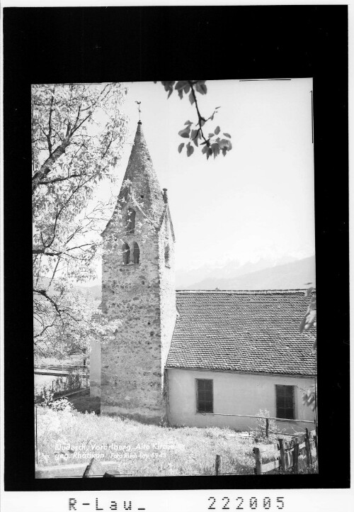Bludesch / Vorarlberg / Alte Kirche gegen Rhätikon