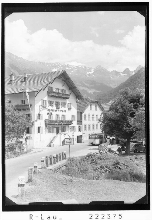 [Gasthof Post in Prutz im Oberinntal gegen Kaunergrat / Tirol]
