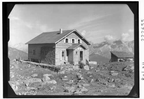 [Ascher Hütte gegen Parseier Spitze]