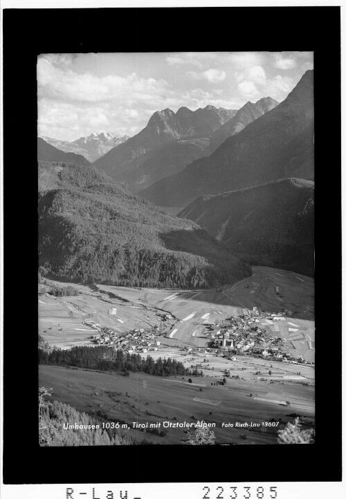 Umhausen 1036 m / Tirol mit Ötztaler Alpen