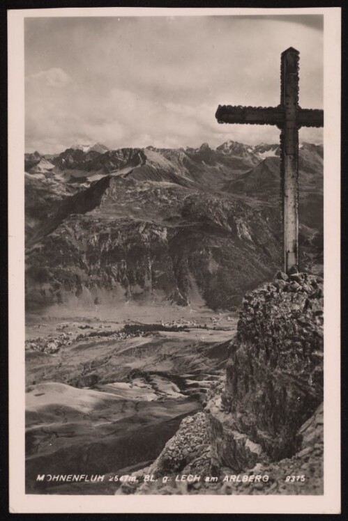 Mohnenfluh 2547 m. Bl. g. Lech am Arlberg
