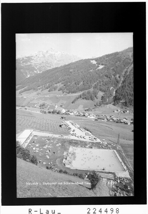 Neustift im Stubaital mit Schwimmbad / Tirol