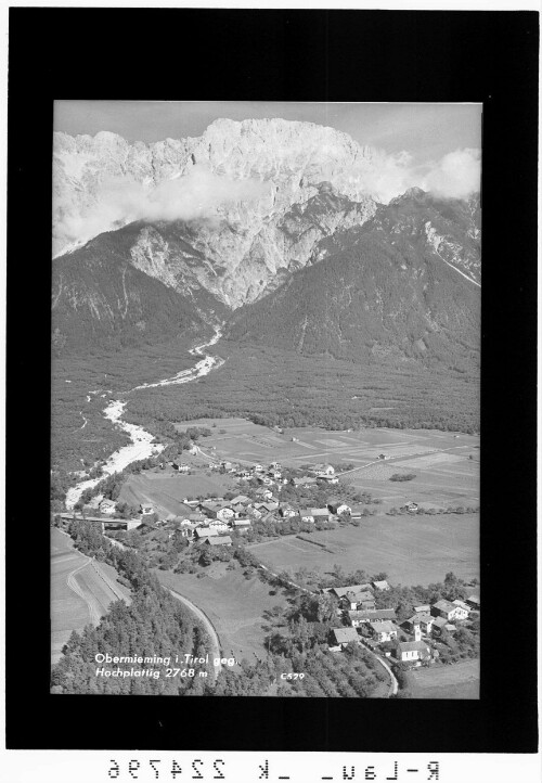 Obermieming in Tirol gegen Hochplattig 2768 m