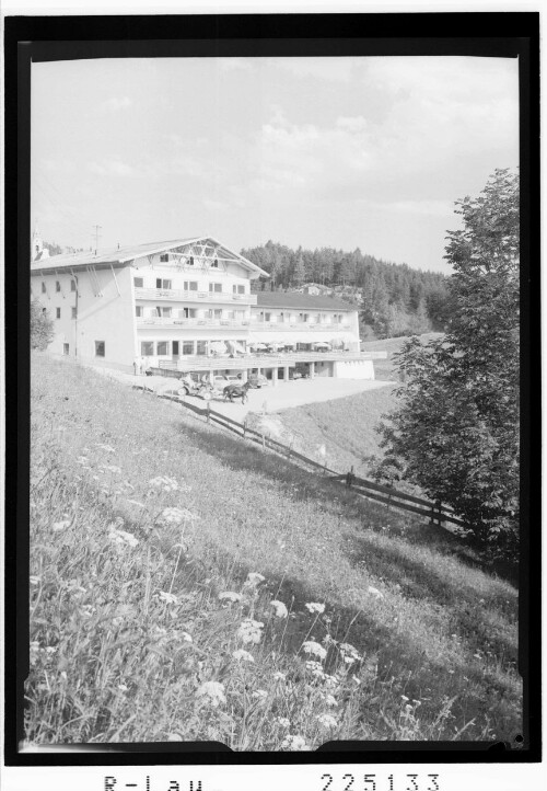 [Hotel Inntaler Hof in Mösern / Tirol]