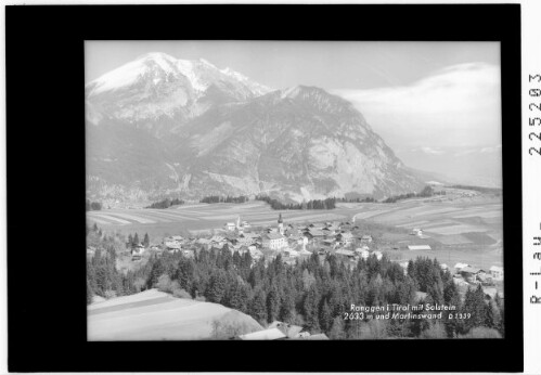 Ranggen in Tirol mit Solstein 2633 m und Martinswand