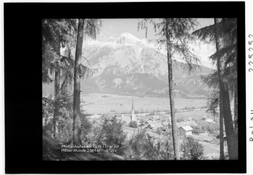 Pfaffenhofen bei Telfs in Tirol mit Hoher Munde 2661 m