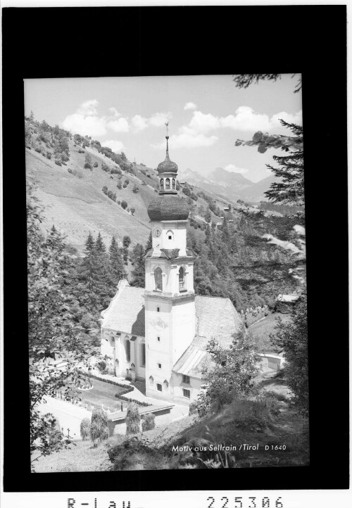 Motiv aus Sellrain / Tirol : [Pfarrkirche in Sellrain gegen Erlspitze]