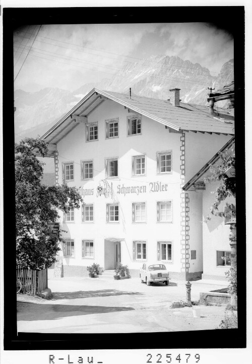 [Gasthaus Schwarzer Adler in Pfaffenhofen gegen Hochplattig / Tirol]