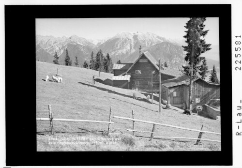 Rosskogel Hütte 1878 m gegen Erlspitze und Solsteingruppe / Oberinntal / Tirol
