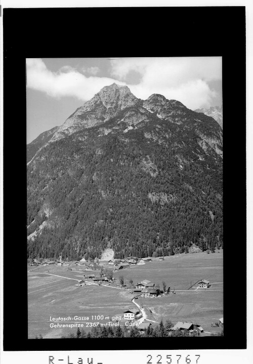 Leutasch - Gasse 1100 m gegen Gehrenspitze 2367 m