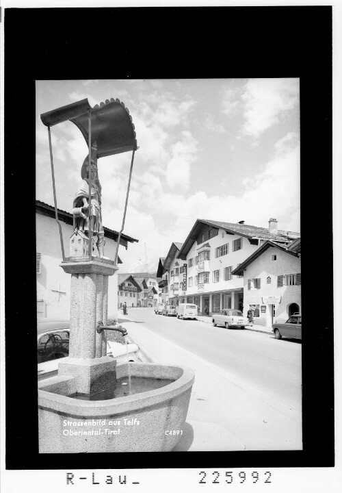 Strassenbild aus Telfs / Oberinntal - Tirol