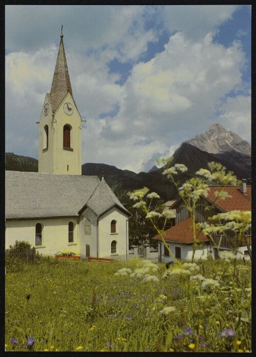 [Warth] : [Ferienort Warth am Hochtannberg, 1497 m, Pfarrkirche gegen den Biberkopf, 2602 m Vorarlberg, Österreich ...]