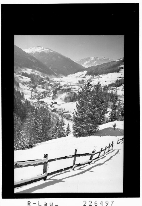 Gries am Brenner 1255 m gegen Tribulaungruppe / Tirol