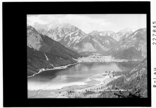 Achensee / Buchau und Pertisau gegen Karwendelgebirge / Tirol