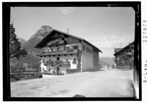 [Pension Felderer in Maurach am Achensee mit Bärenkopf / Tirol]