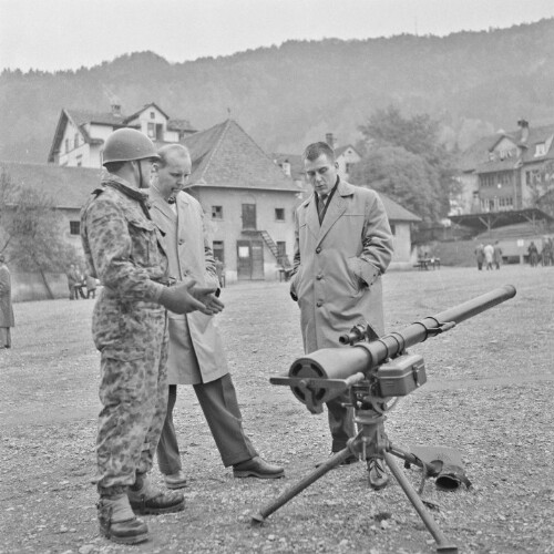 Schweizer Offiziersverein zu Besuch beim 23. Jägerbataillon Nr. 23 in Bregenz