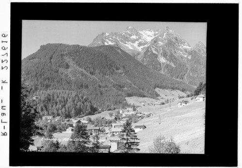 Finkenberg 900 m im Zillertal / Tirol / gegen Grinberg 2865 m