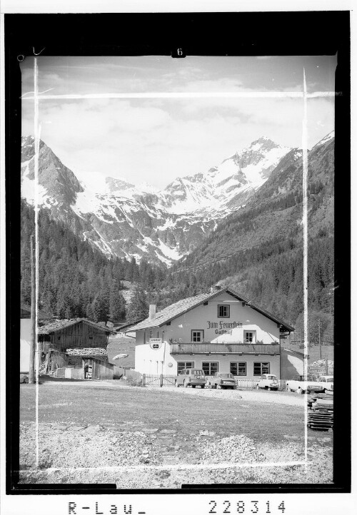 [Gasthof zum Feuerstein im Gschnitztal gegen Aperen Freiger und Innere Wetterspitze / Tirol]