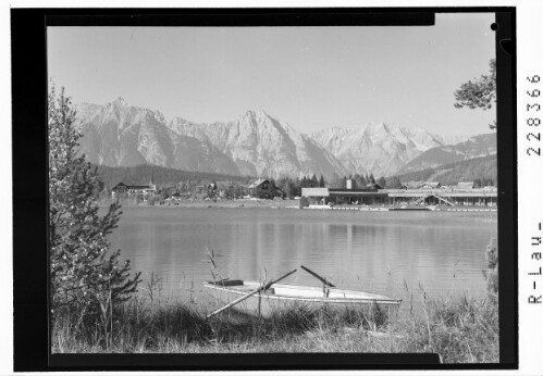 [Wildsee bei Seefeld gegen Leutascher Dreitorspitze - Ofelekopf und Wettersteinwand / Tirol]