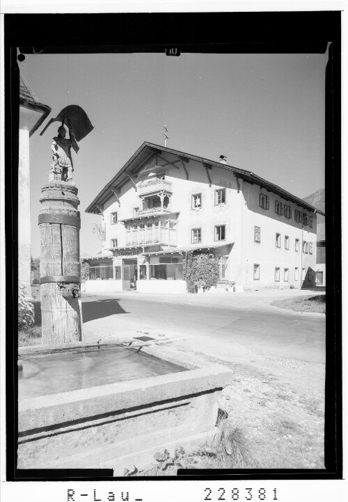 [Gasthof Post in Obermieming / Tirol]
