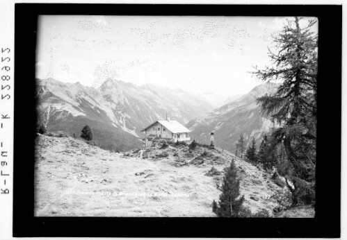 Gschösswandhütte mit Brandberger Kolm / Zillertal
